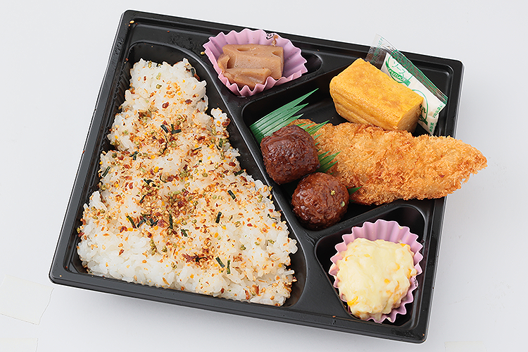 白身フライ弁当/電子レンジ対応 400円(税込)